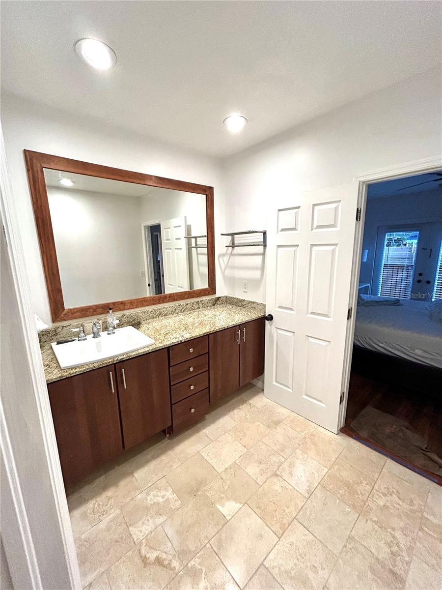 CREST VIEW - Residential Lease