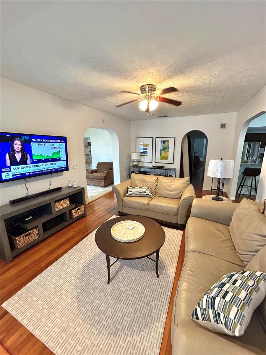 CREST VIEW - Residential Lease