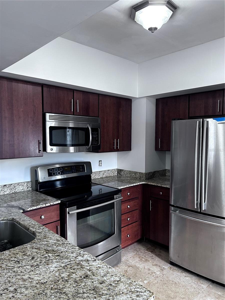 CREST VIEW - Residential Lease