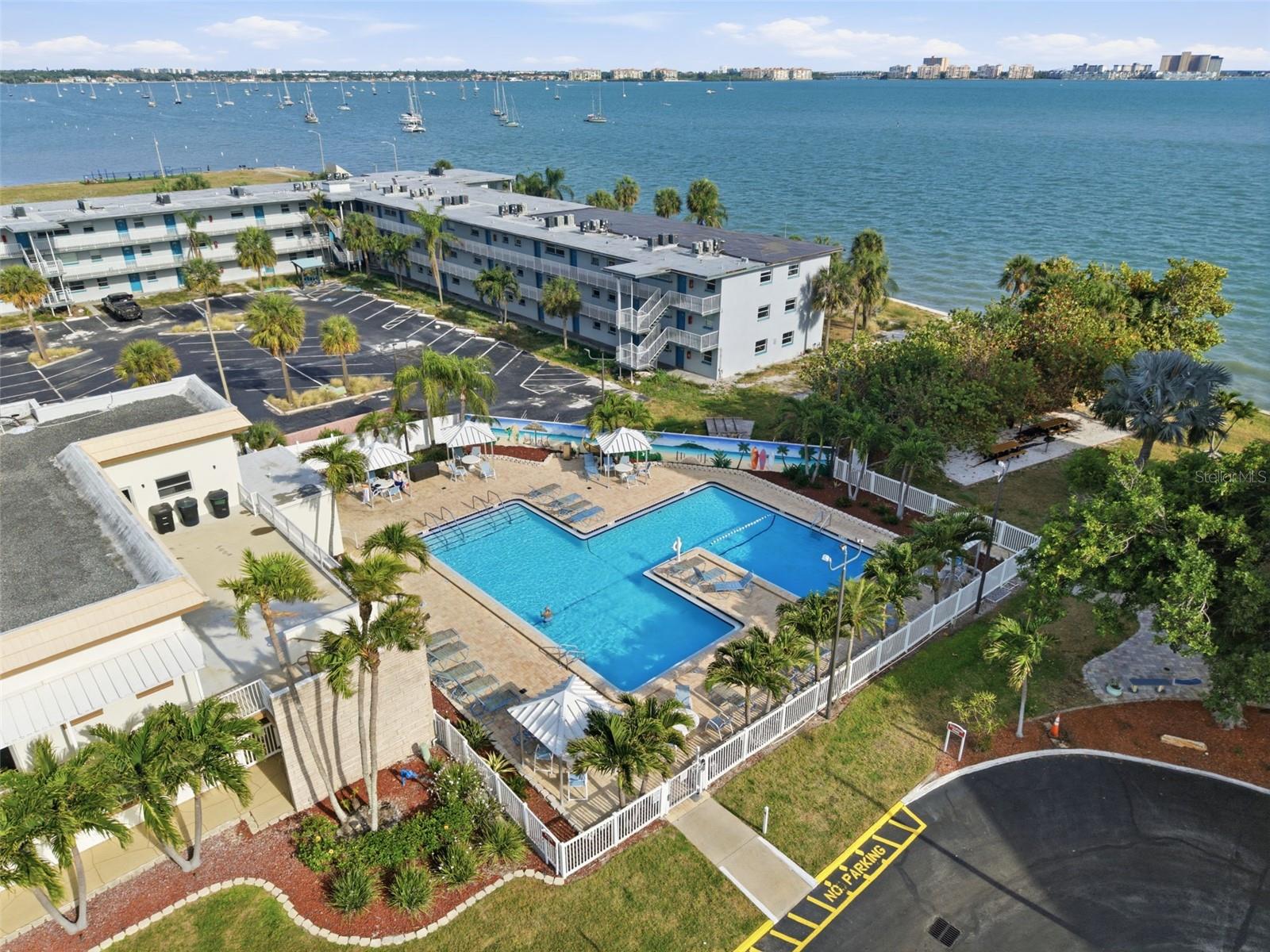 TOWN SHORES OF GULFPORT - Residential
