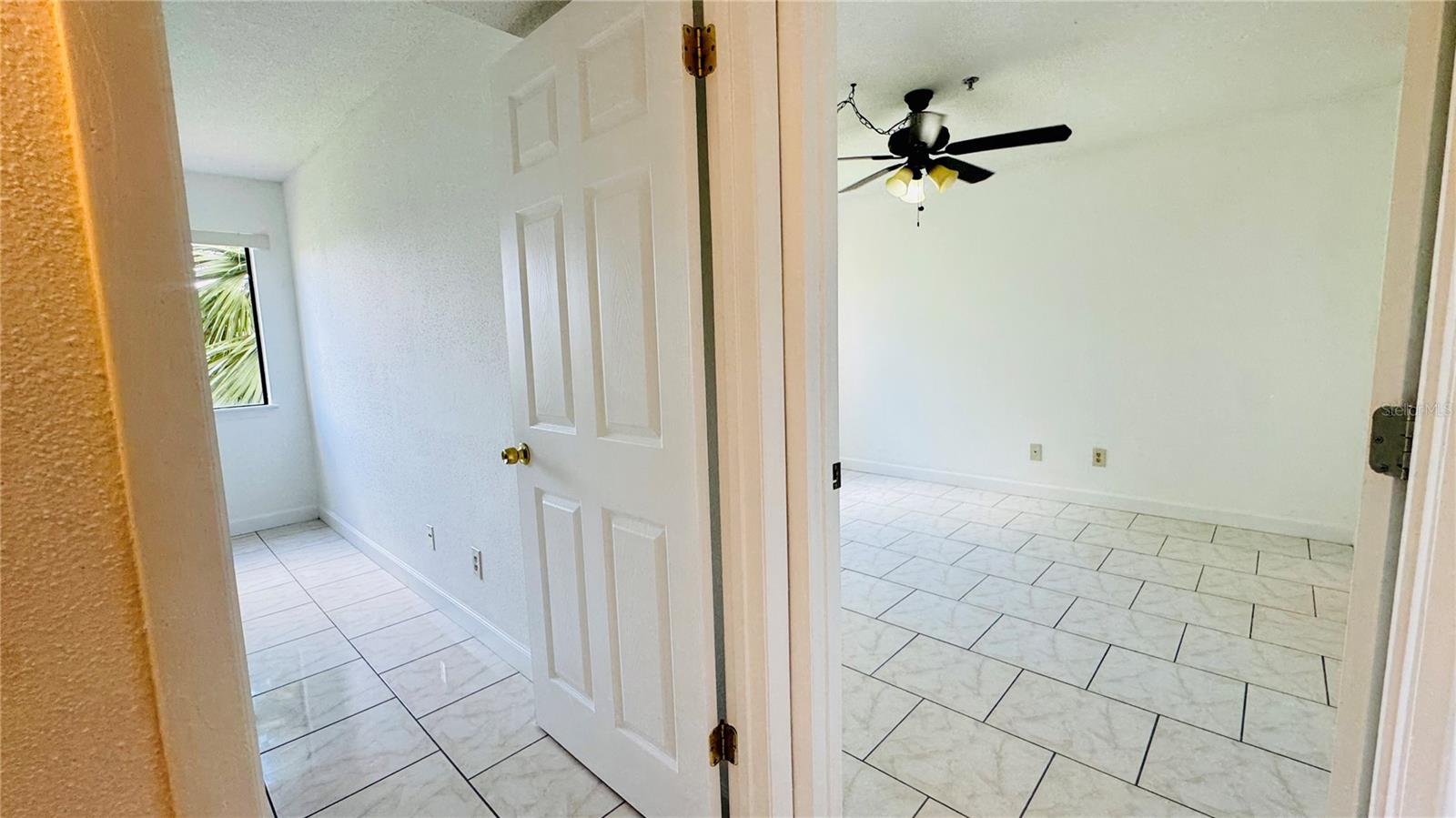 VILLAGE CRK - Residential Lease