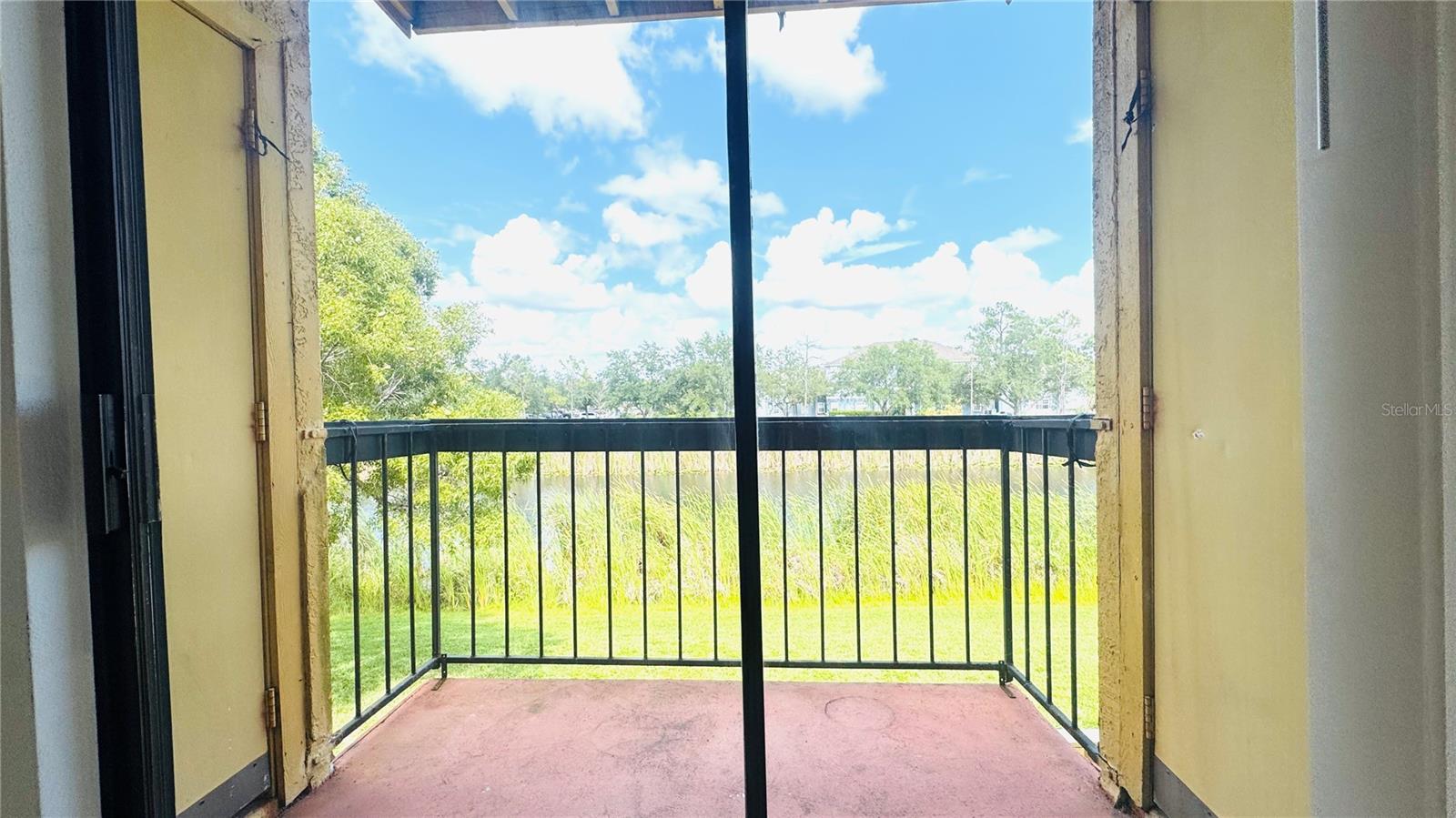 VILLAGE CRK - Residential Lease