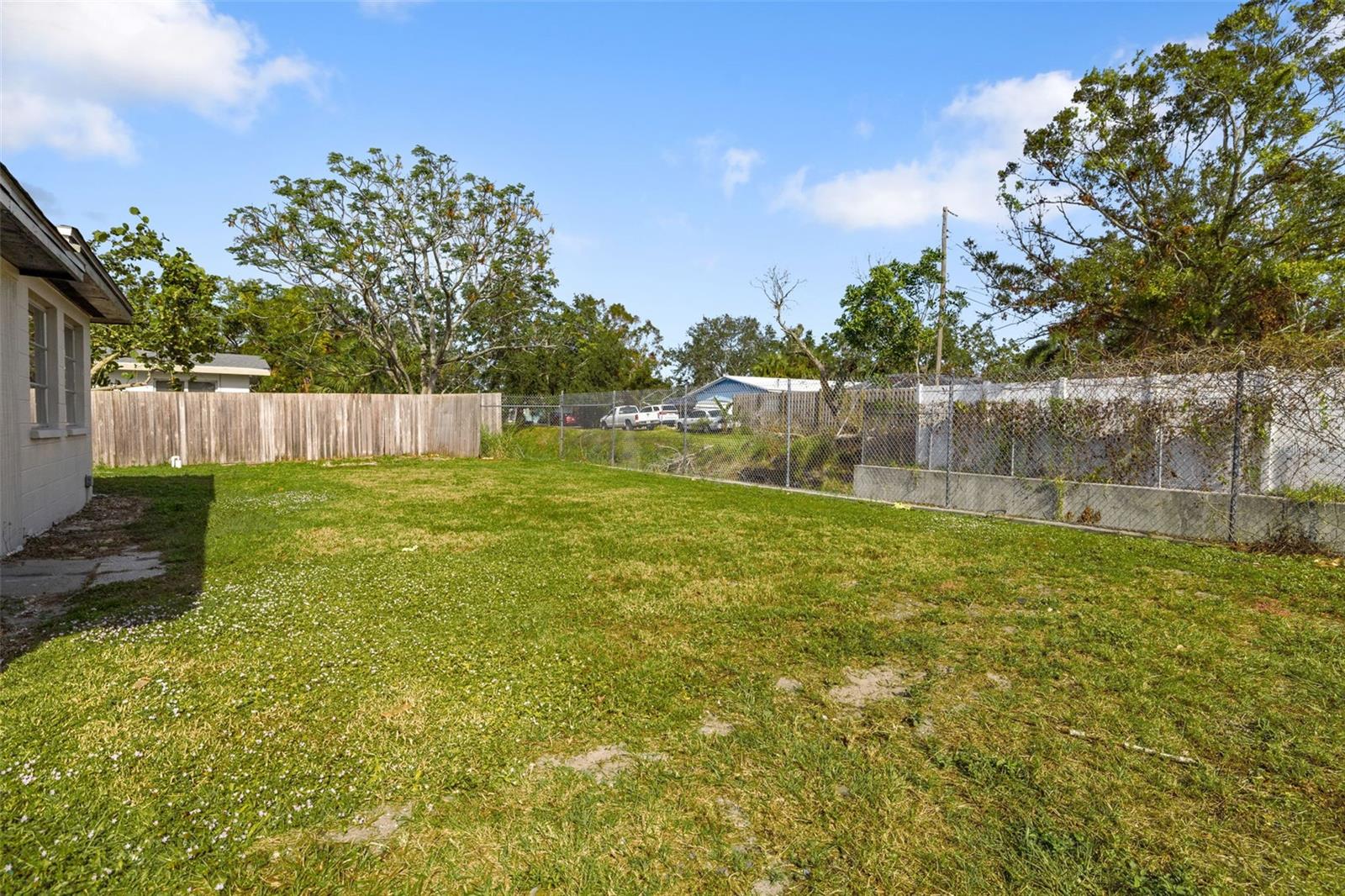 DENHAM ACRES - Residential