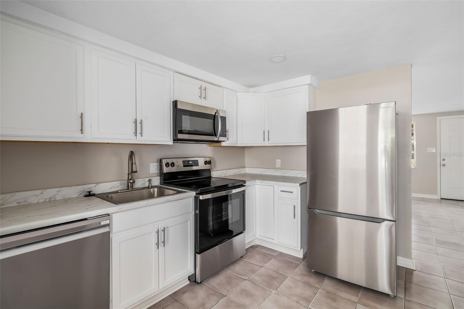 DENHAM ACRES - Residential