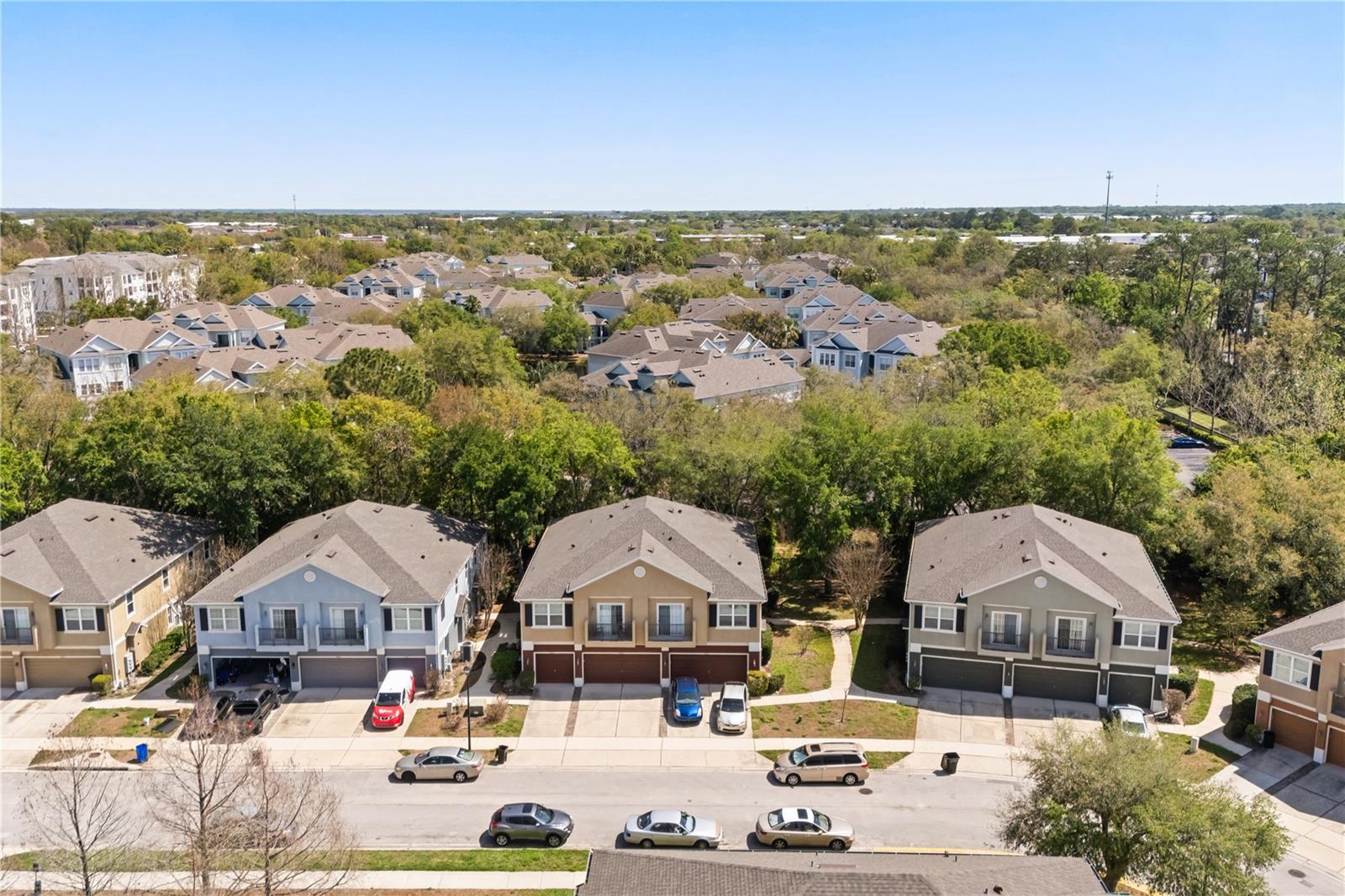 FLAGSHIP PARK A CONDO - Residential