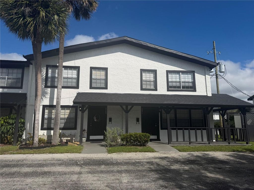 Photo of 5671 Charleston Street, Orlando, FL 32807 (MLS # O6354092)