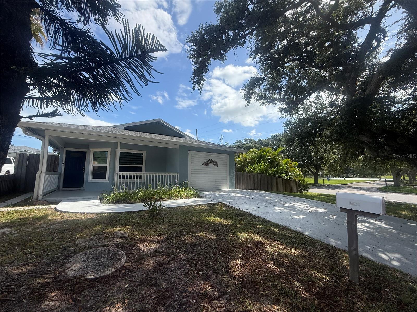 GREENWOOD PARK 2 - Residential Lease