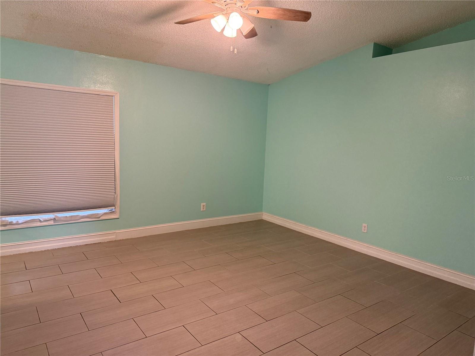 GREENWOOD PARK 2 - Residential Lease