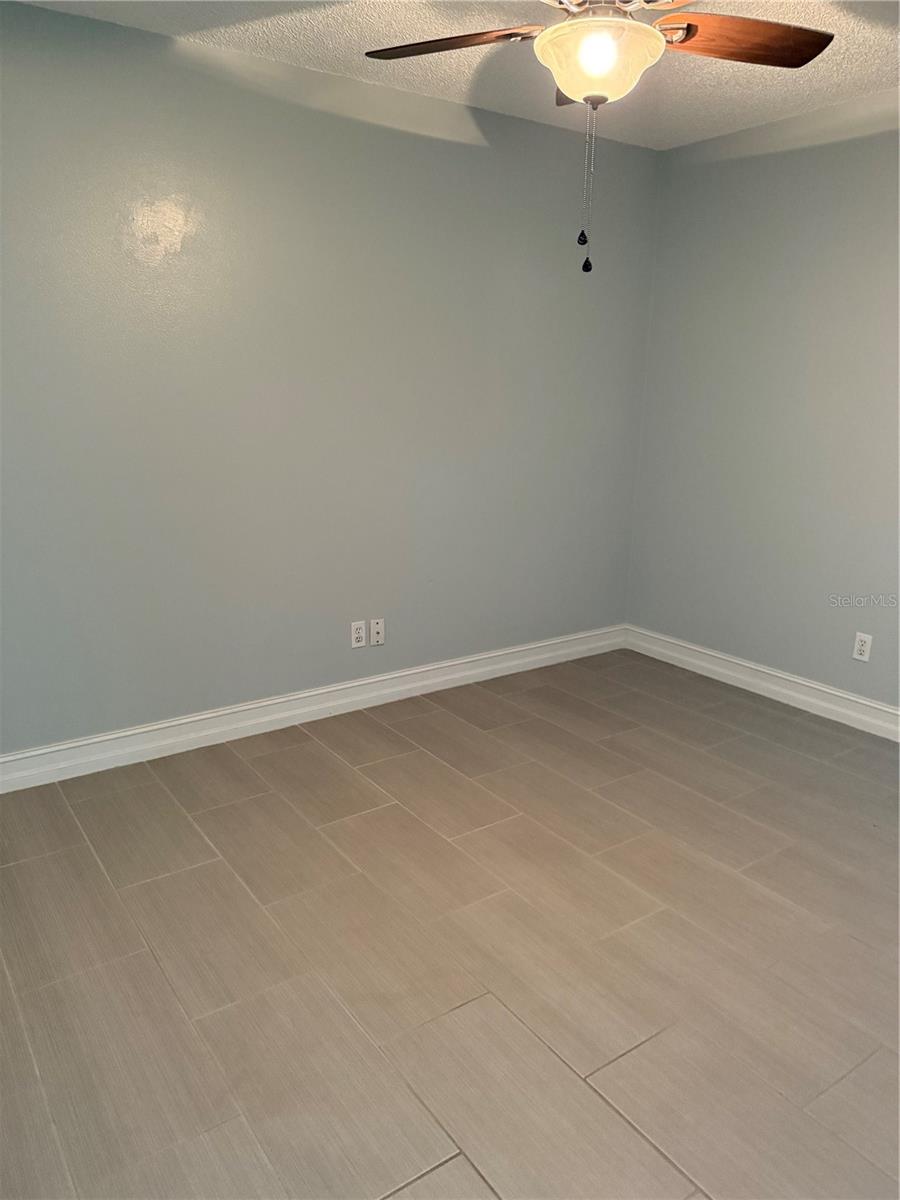 GREENWOOD PARK 2 - Residential Lease