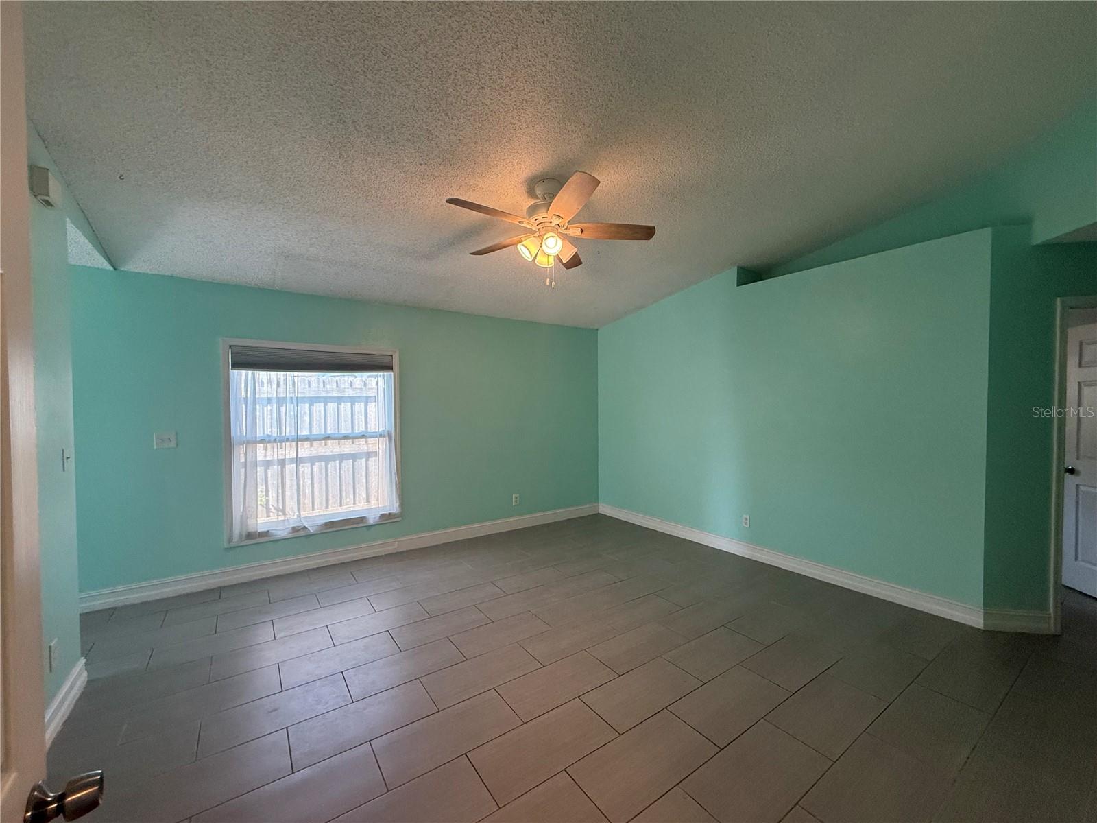 GREENWOOD PARK 2 - Residential Lease