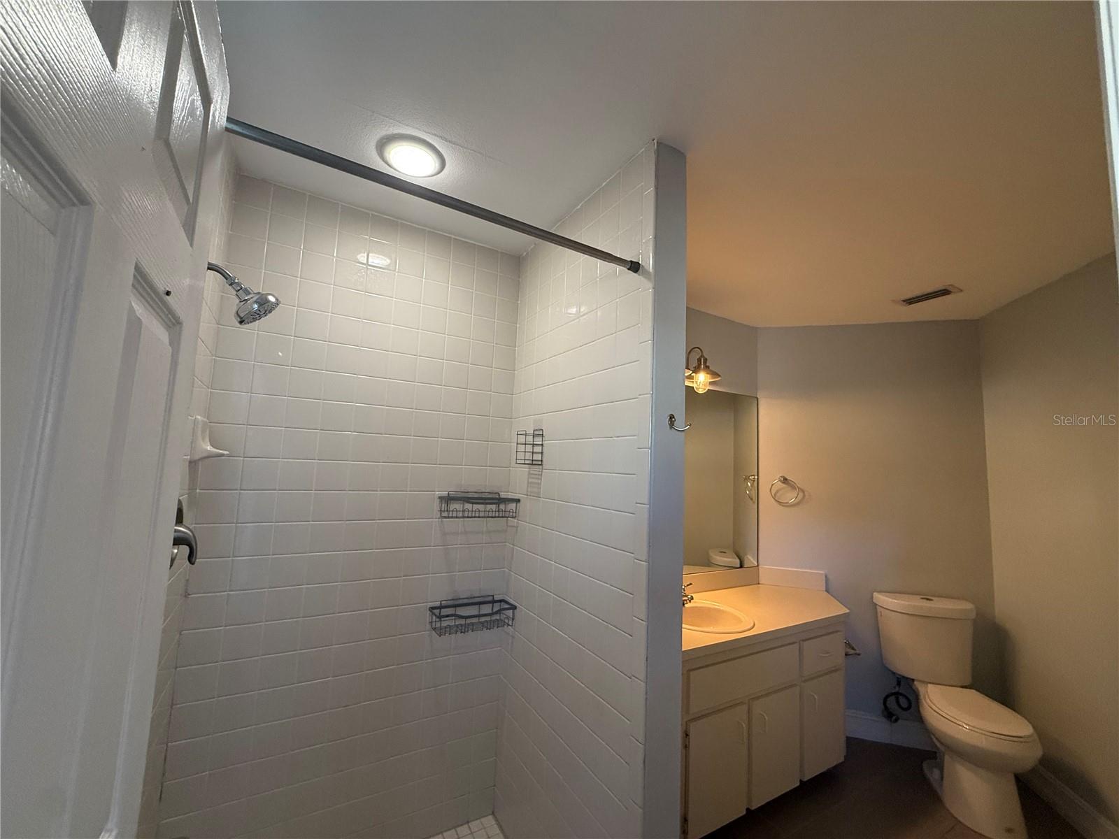 GREENWOOD PARK 2 - Residential Lease