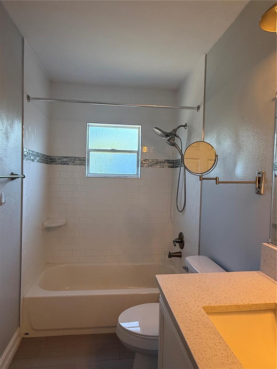 GREENWOOD PARK 2 - Residential Lease