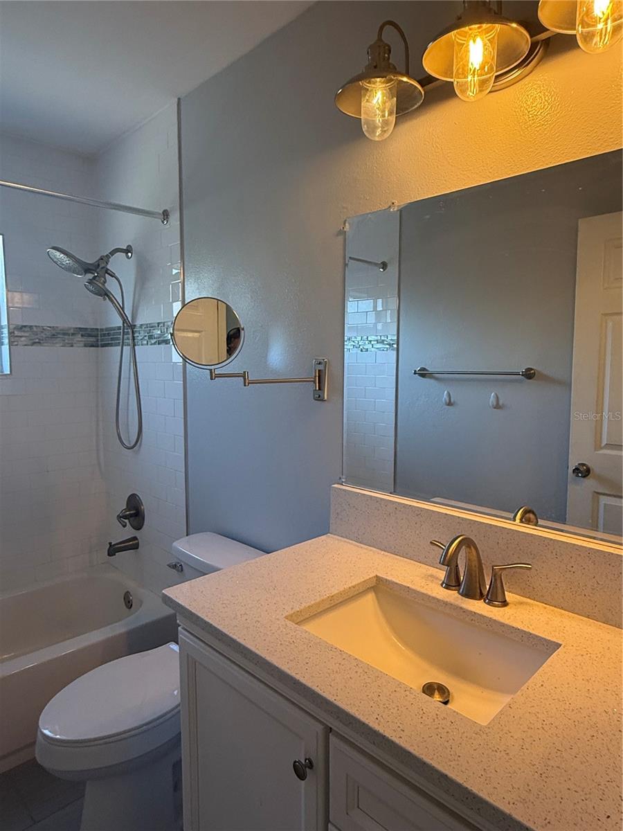 GREENWOOD PARK 2 - Residential Lease