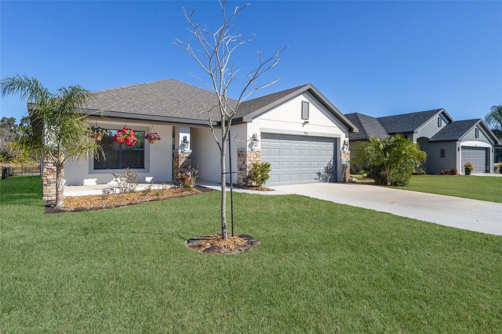 Photo of 9320 46th Court E, Parrish, FL 34219 (MLS # A4682096)