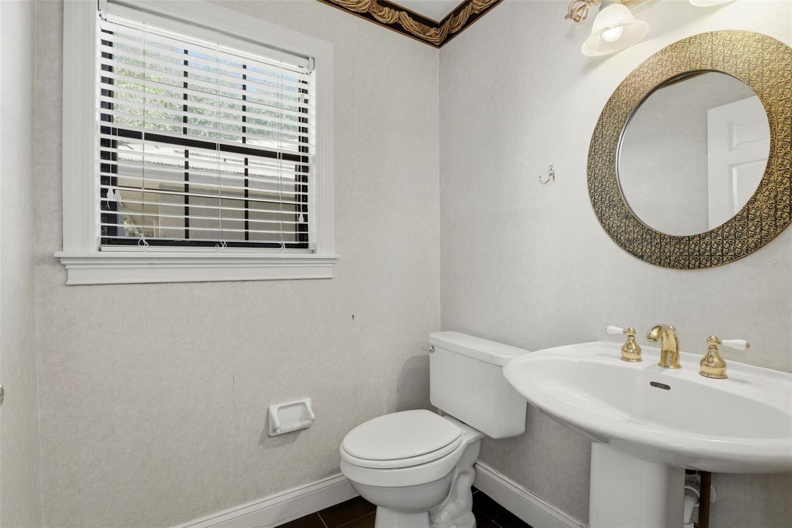 DEVON GREEN PH 1 - Residential Lease