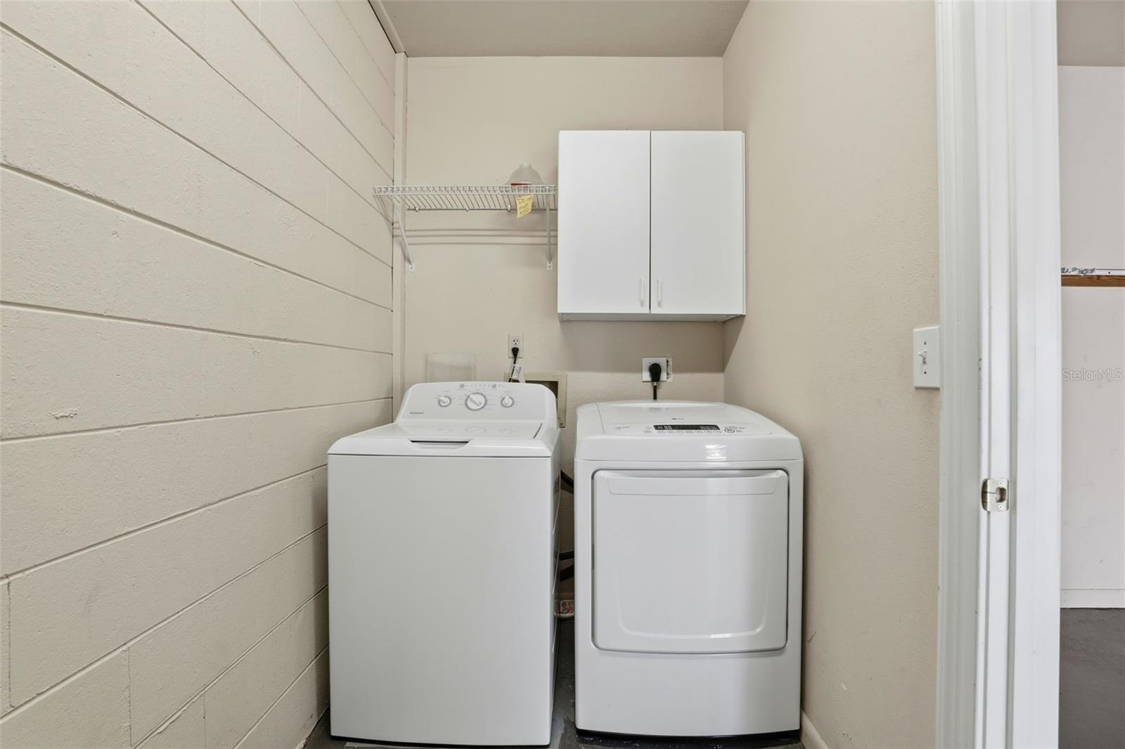 DEVON GREEN PH 1 - Residential Lease