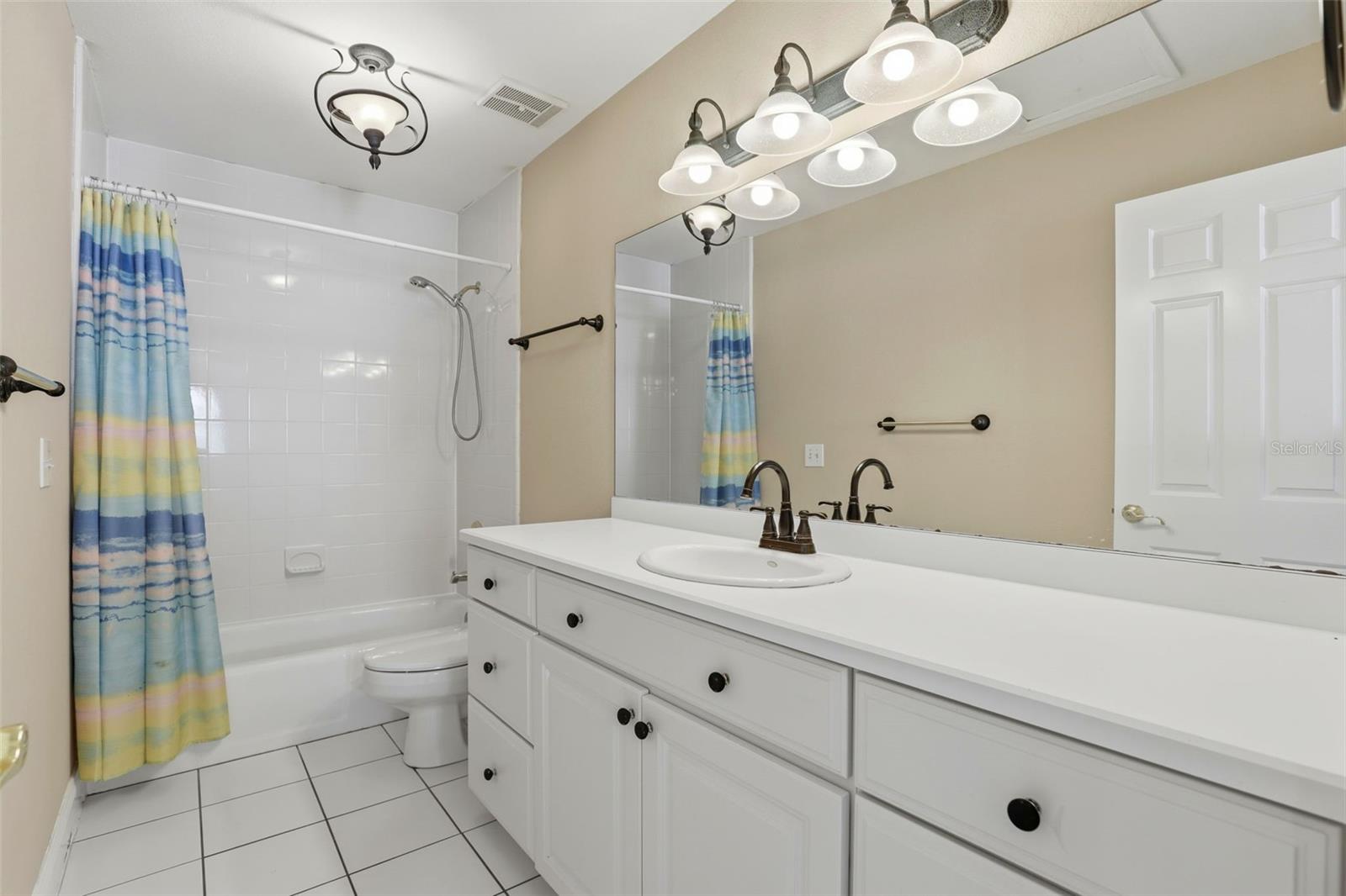 DEVON GREEN PH 1 - Residential Lease