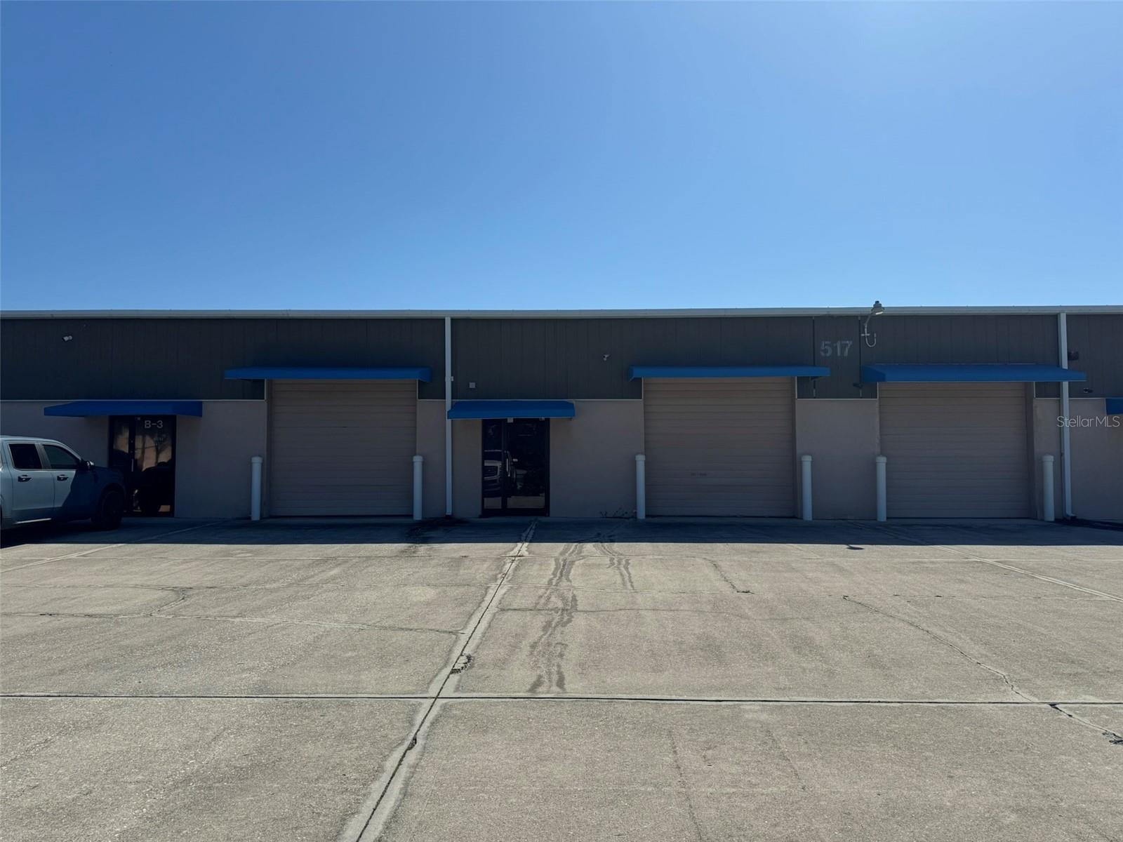 A prime 1200 SF warehouse is available in Morris Industrial Park, Englewood. Unit is in the Brightstar Condo building. Very low monthly HOA fees. HOA pays Insurance and ground maintenance. New roof in 2020. There is ample space for parking and delivery vehicles. An excellent opportunity for an owner-user or investor. Front unit also for sale. 1200+ SF warehouse/ flex space. There is an 10-foot roll-up door. AC, balcony for storage half bath and a shared bath. Needs some TLC. Call for details.