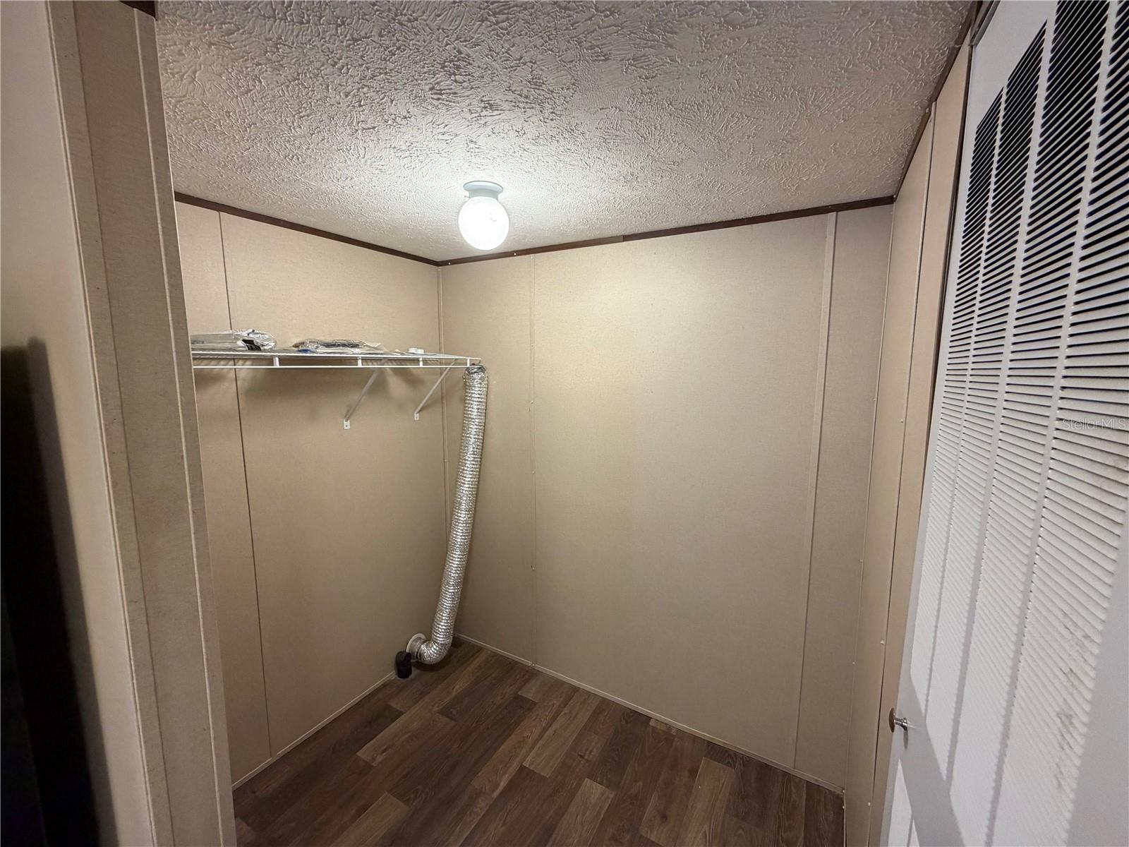 LITTLE LAKE WEIR SUB - Residential