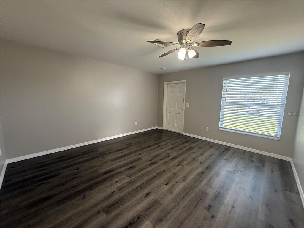 Photo of 518 Briarwood Road, Venice, FL 34293 (MLS # A4689114)