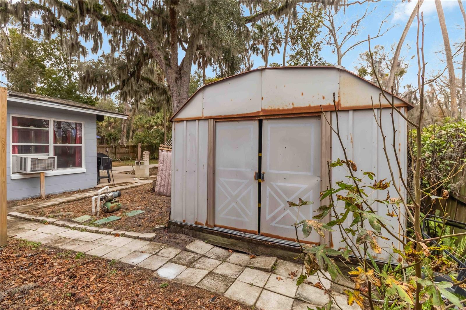 FRST RIDGE HOLLY HILL - Residential