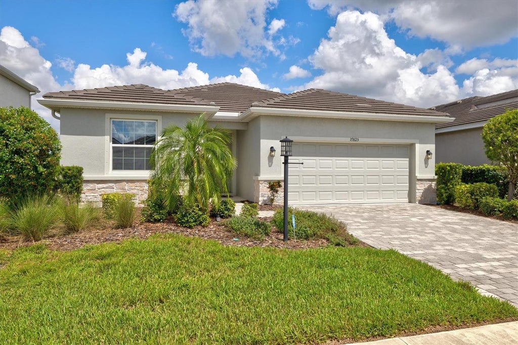 Photo of 17825 Gulf Ranch Place, Bradenton, FL 34211 (MLS # A4706933)