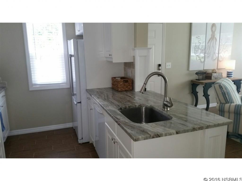 Sun Beach Club Condo Ph 01-03 - Residential