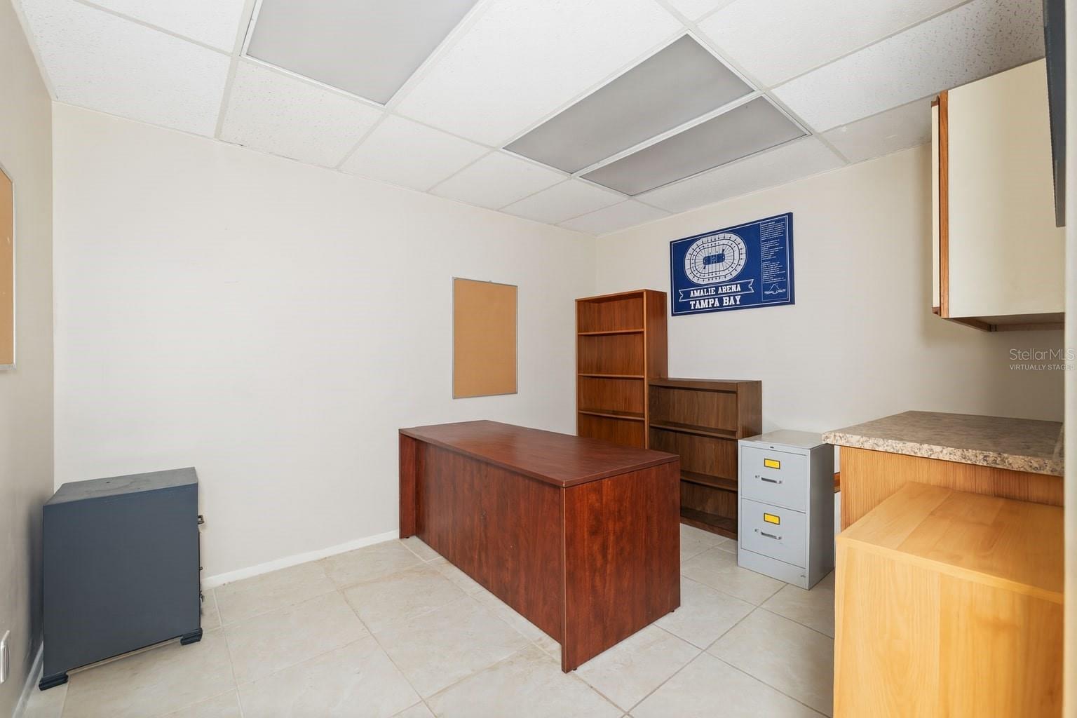 ACREAGE & UNREC - Commercial Sale