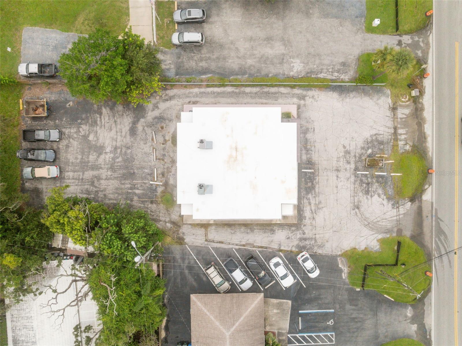 ACREAGE & UNREC - Commercial Sale