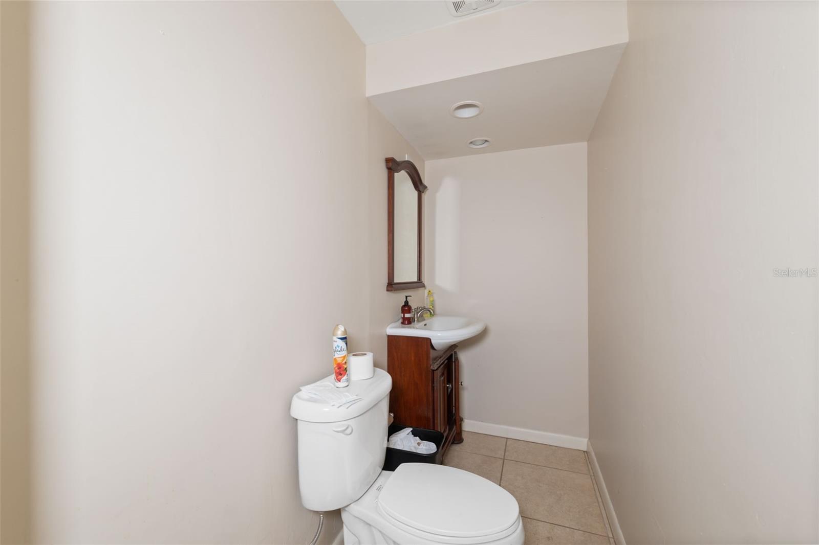 ACREAGE & UNREC - Commercial Sale