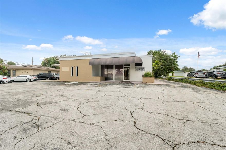 Here is an excellent opportunity to purchase a medical office duplex located on Indian Rocks Road within 0.2 miles from HCA Largo West Hospital. The property features ample wrap-around parking and two separate, private units for owner-occupancy or to to be leased out for a variety of uses under the City of Largo’s Residential/Office-General zoning.

2,738SF Of Medical Office Space
0.4 Acre Parcel
24 Parking Spaces With Additional Green Space
New Roof Installed In 2025
Two Nearly Evenly Split Units

Situated off Indian Rocks Road this property offers easy access to Alt-19, Walsingham Rd, and Gulf Blvd corridors for those in West Pinellas and the local residential districts. This property would be perfect for a private practice wanting to be a part of the local medical community.