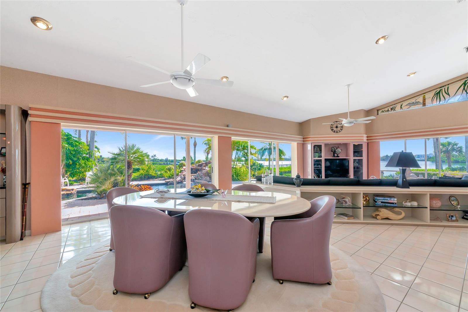 SOUTHBAY YACHT & RACQUET CLUB - Residential