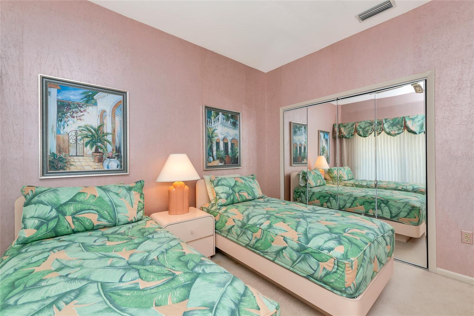 SOUTHBAY YACHT & RACQUET CLUB - Residential