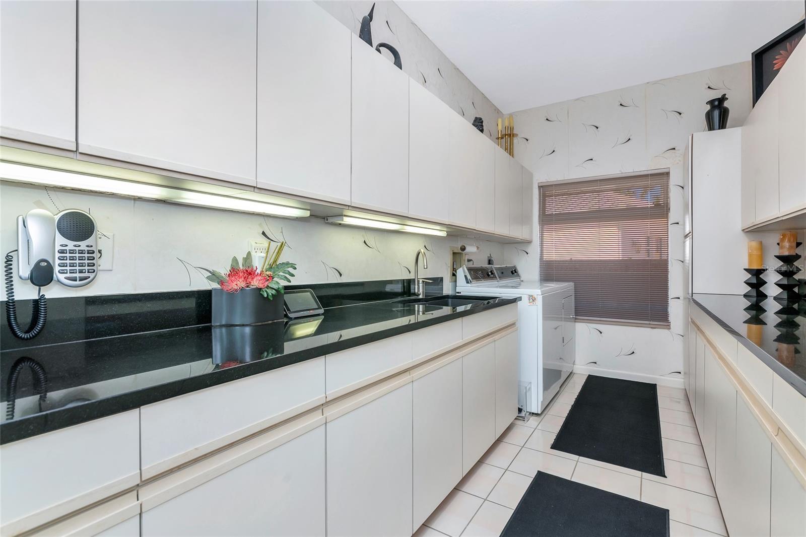 SOUTHBAY YACHT & RACQUET CLUB - Residential