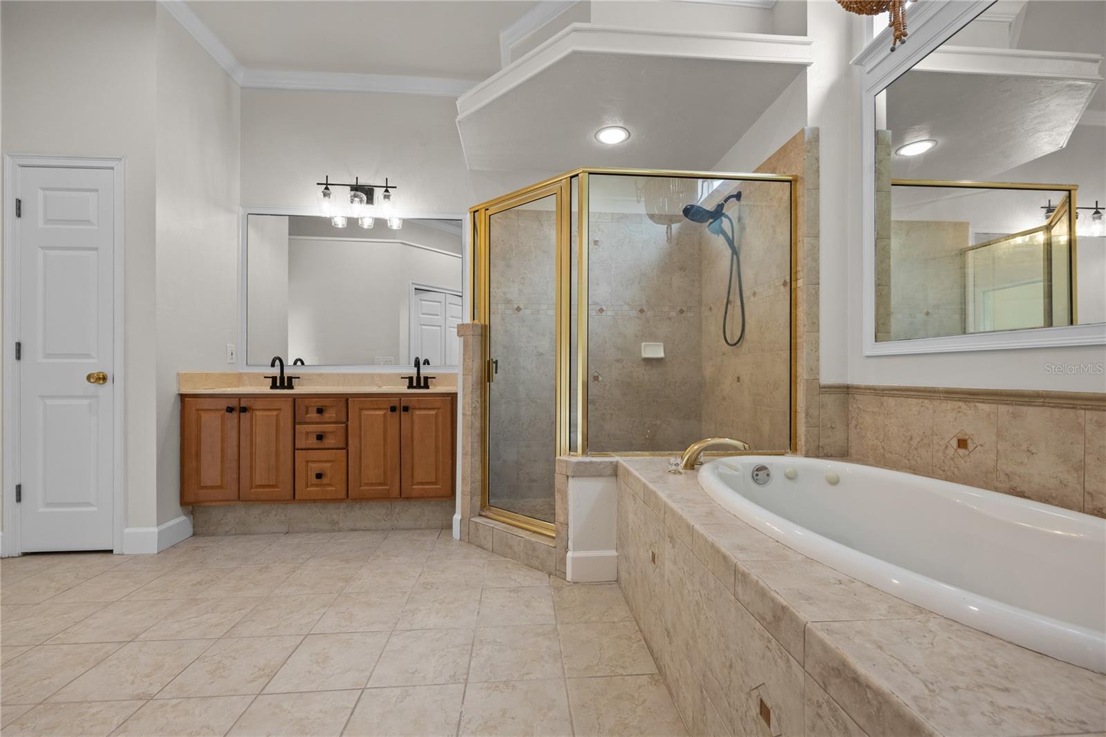 WHITE OAKS PH 2 - Residential