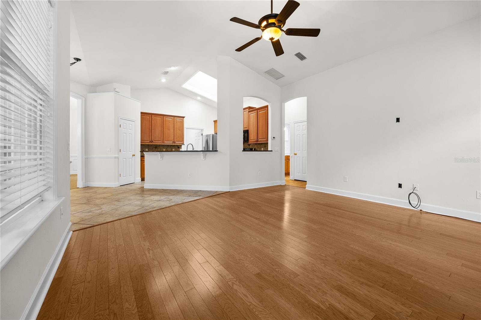 WHITE OAKS PH 2 - Residential