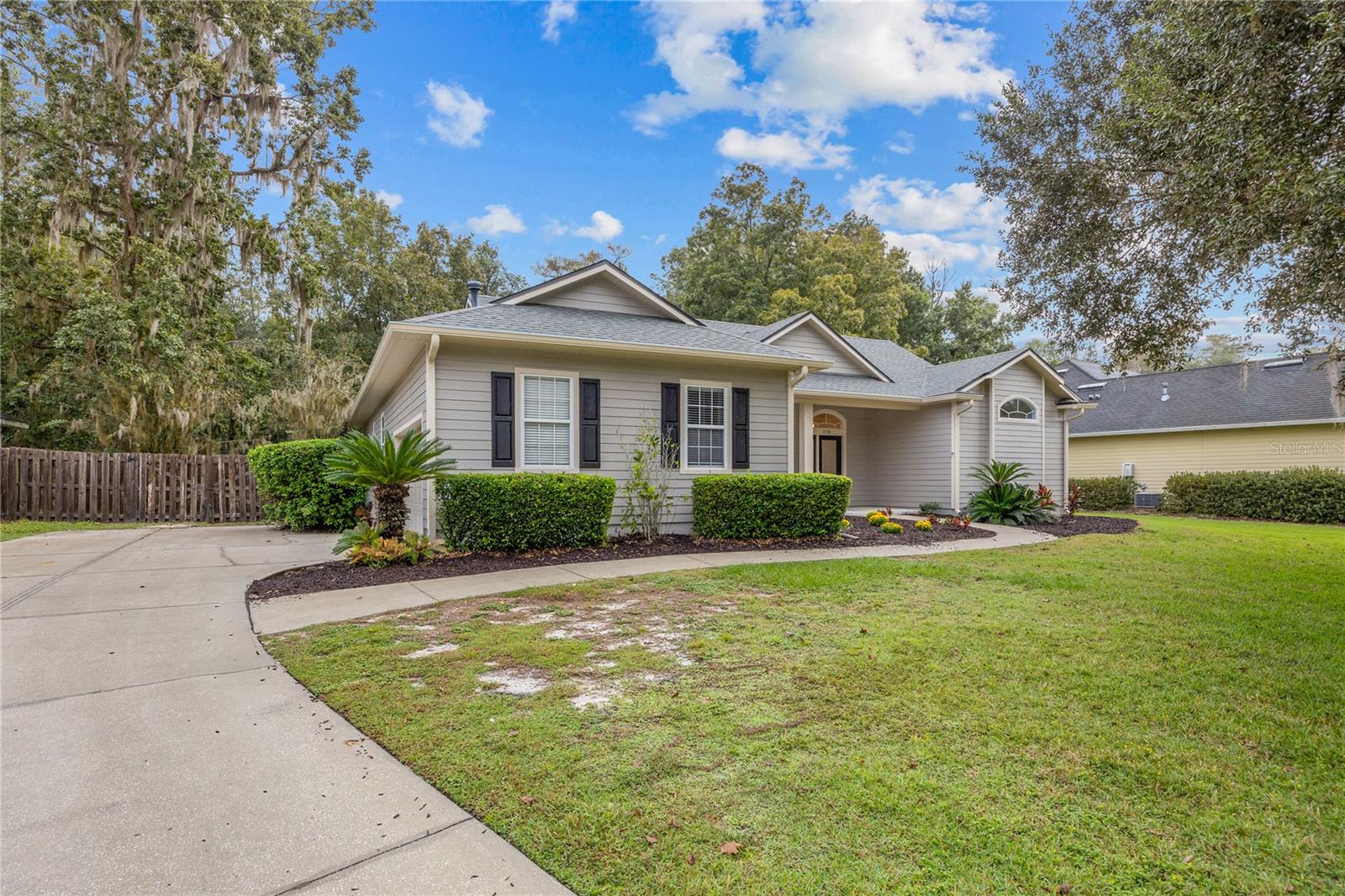 WHITE OAKS PH 2 - Residential