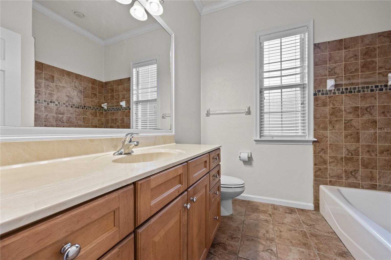 WHITE OAKS PH 2 - Residential