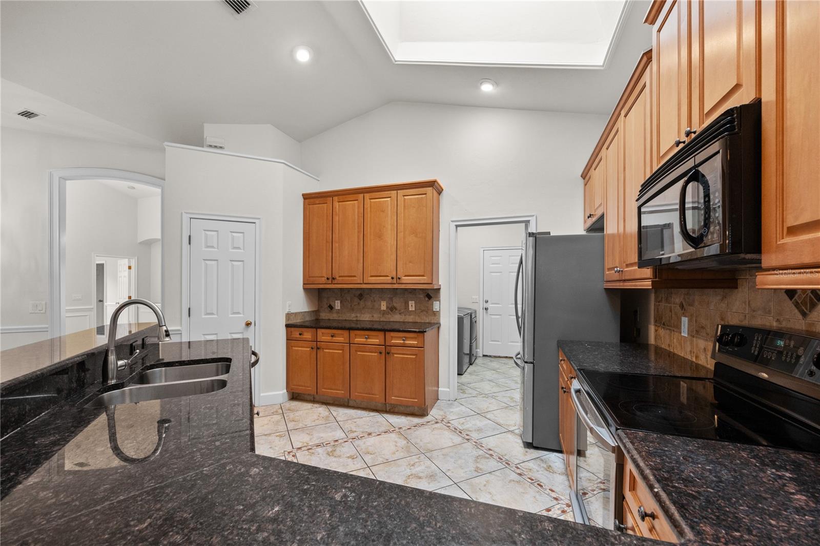 WHITE OAKS PH 2 - Residential