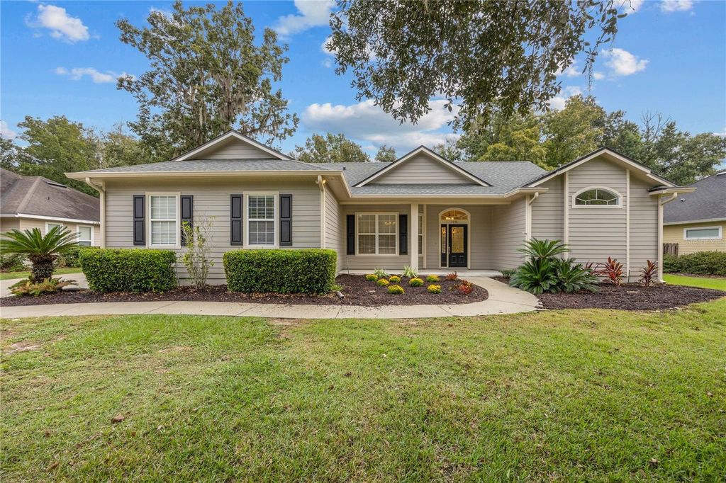 Photo of 7738 White Oaks Road, Alachua, FL 32615 (MLS # GC534637)
