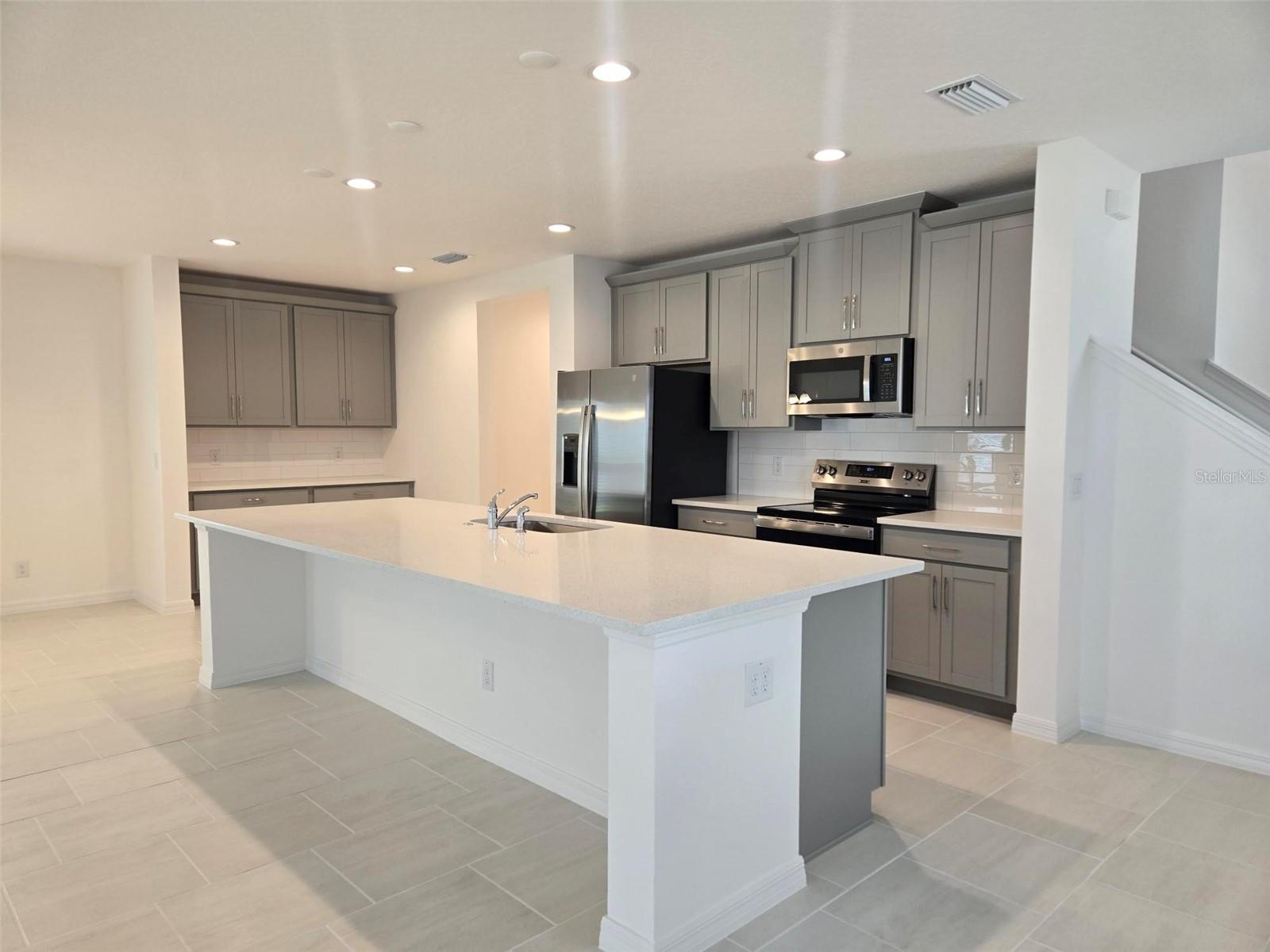 1397 SAWGRASS HAMMOCK LANE