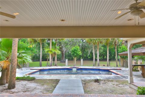 Tiny photo for 500 SE 69th Place, Ocala, FL 34480 (MLS # OM701411)