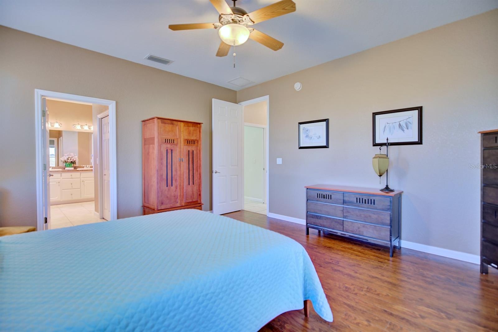 VILLAGES OF HIGHLANDS RIDGE - Residential