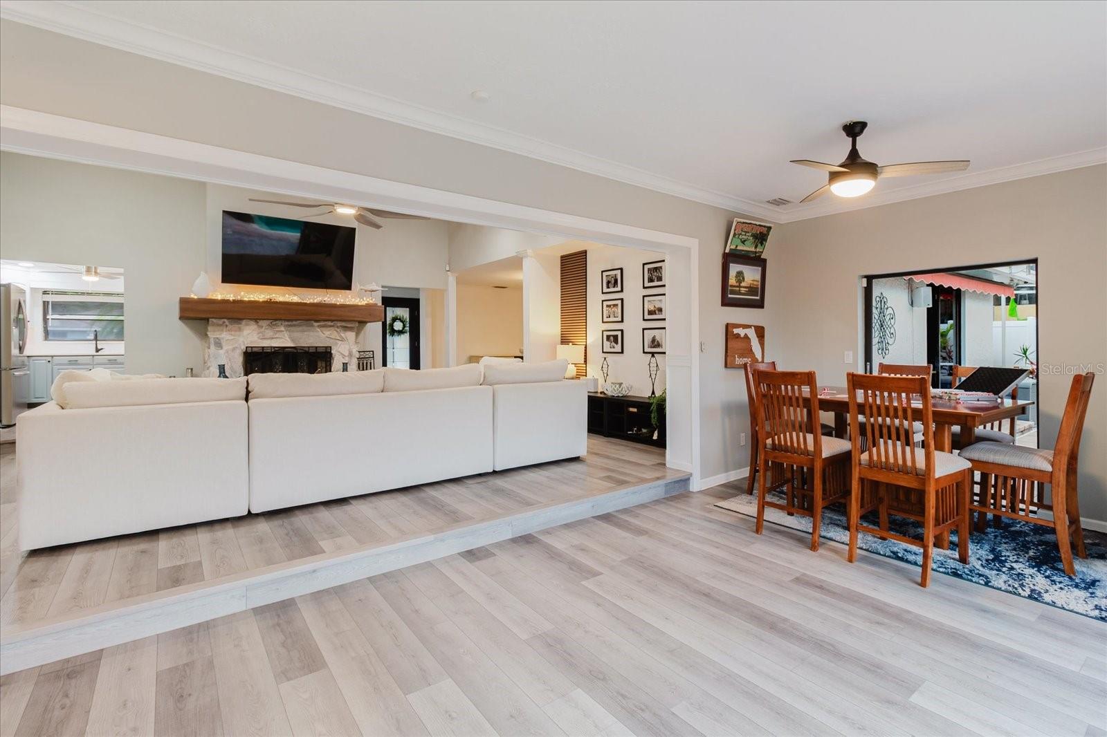 WESTLAKE VILLAGE - Residential