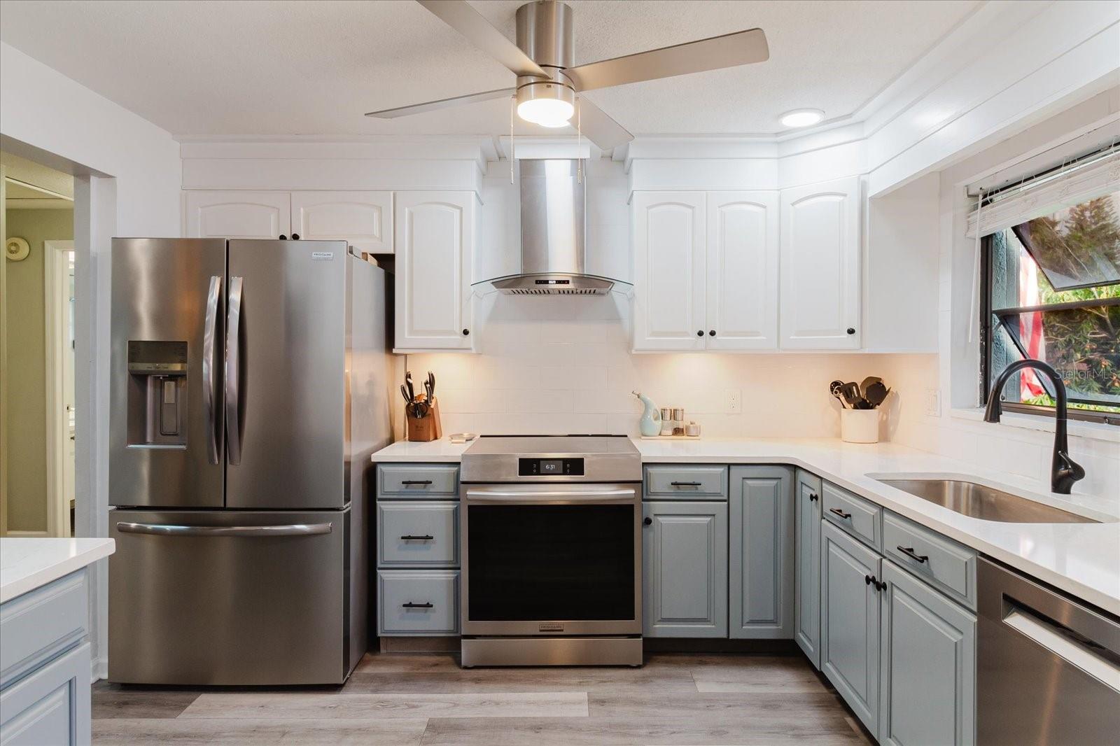 WESTLAKE VILLAGE - Residential