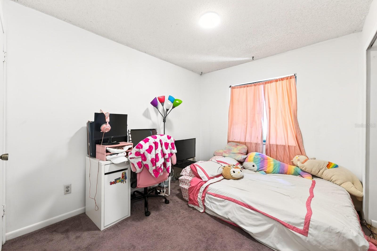 COUNTRYSIDE - Residential