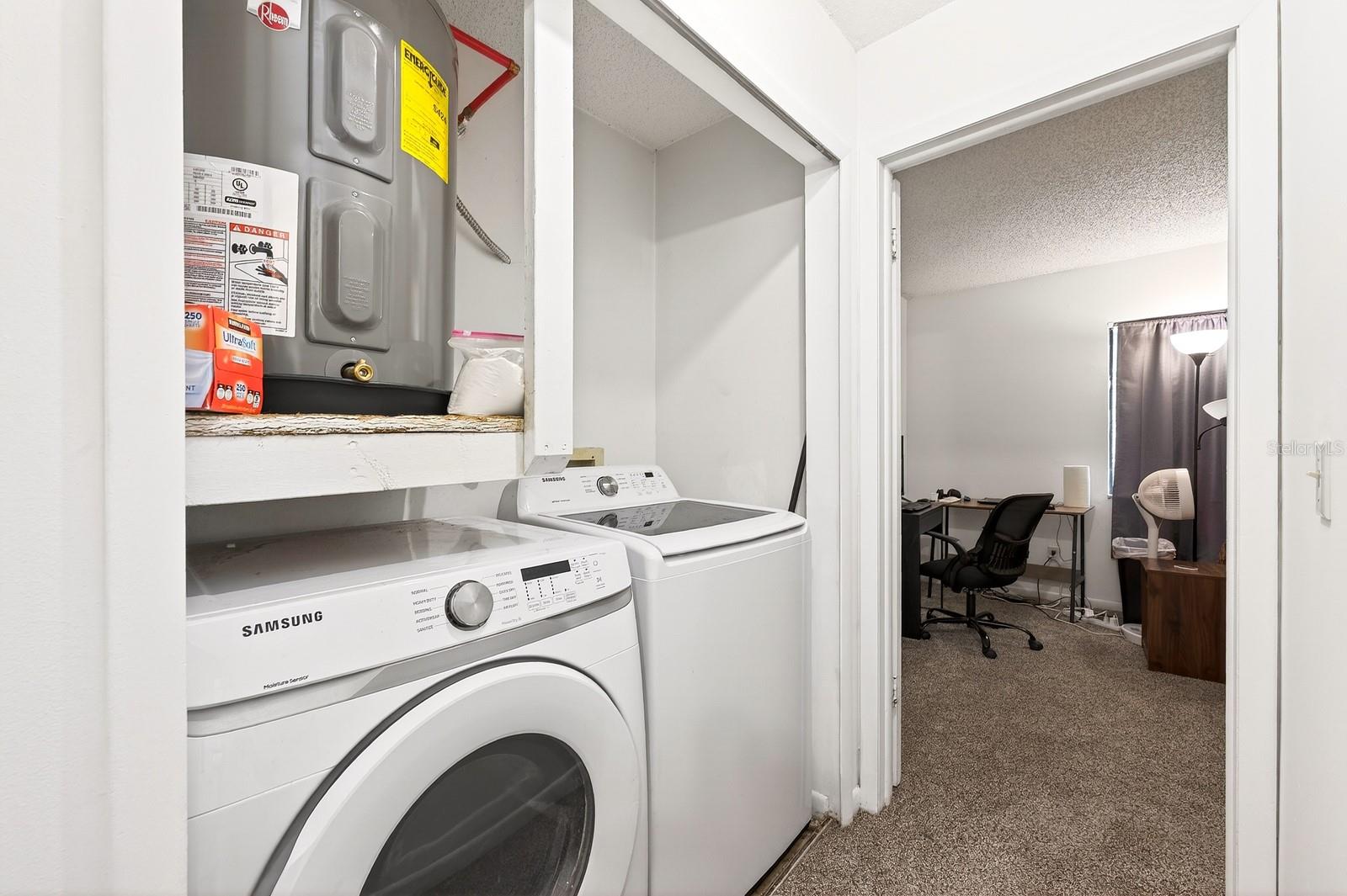 COUNTRYSIDE - Residential