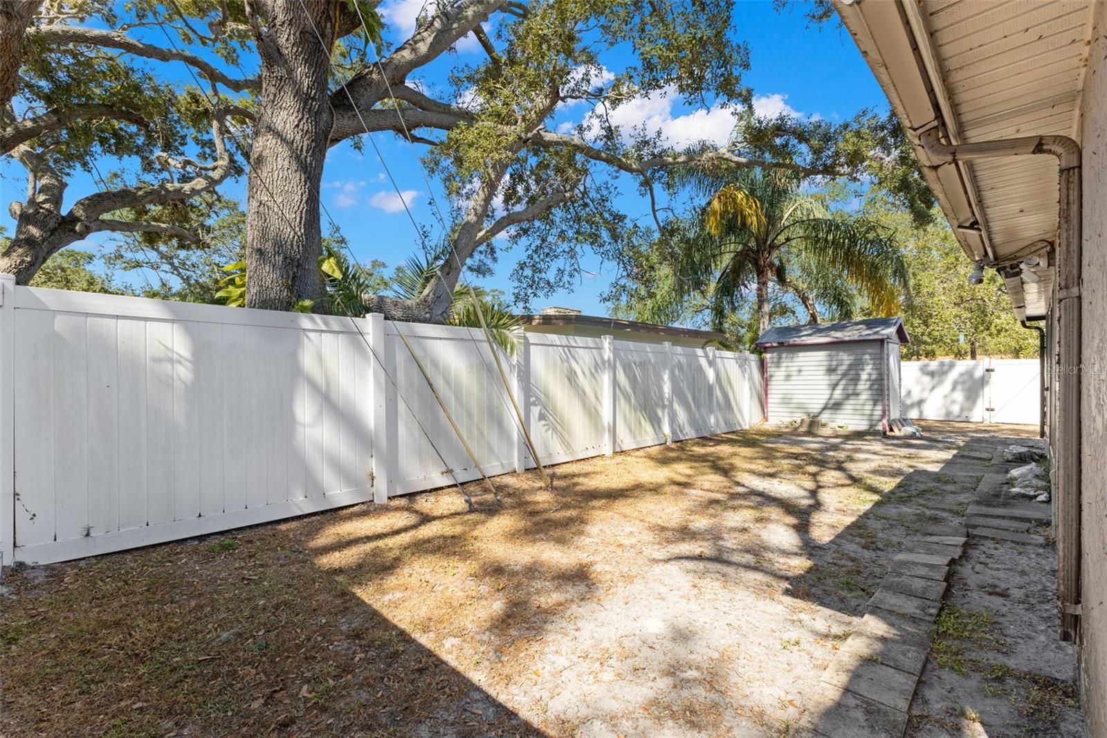 SUNSET HIGHLANDS - Residential