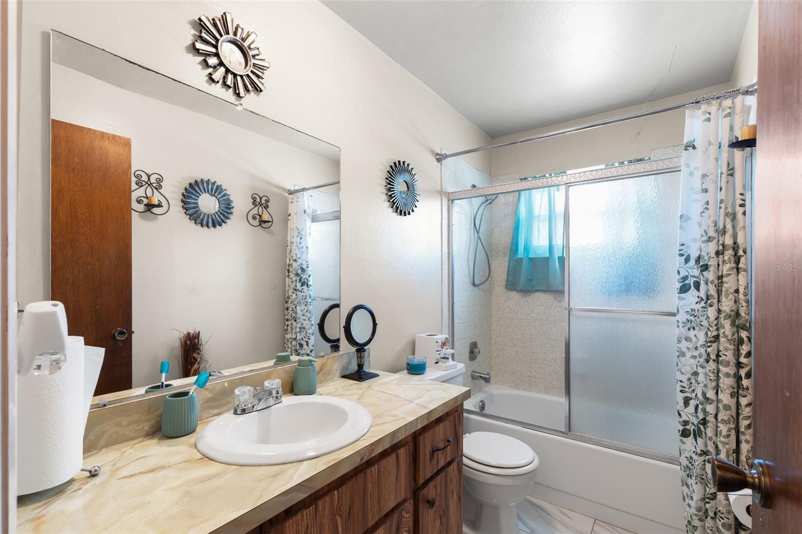 SUNSET HIGHLANDS - Residential