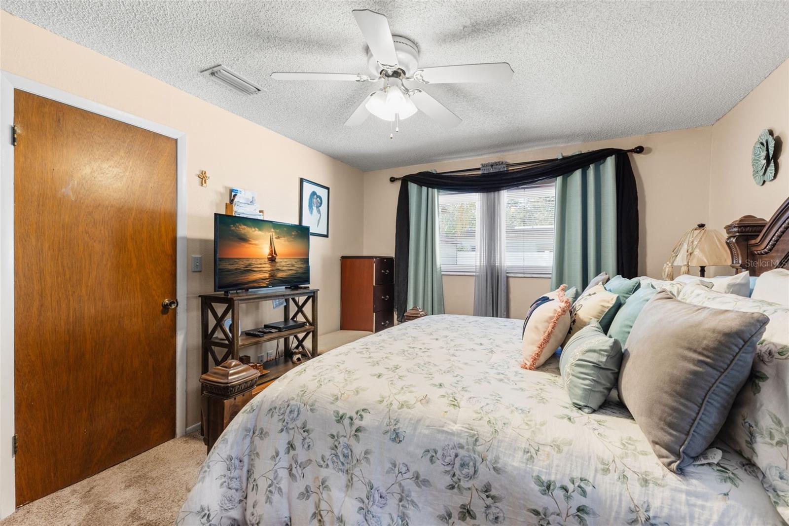 SUNSET HIGHLANDS - Residential